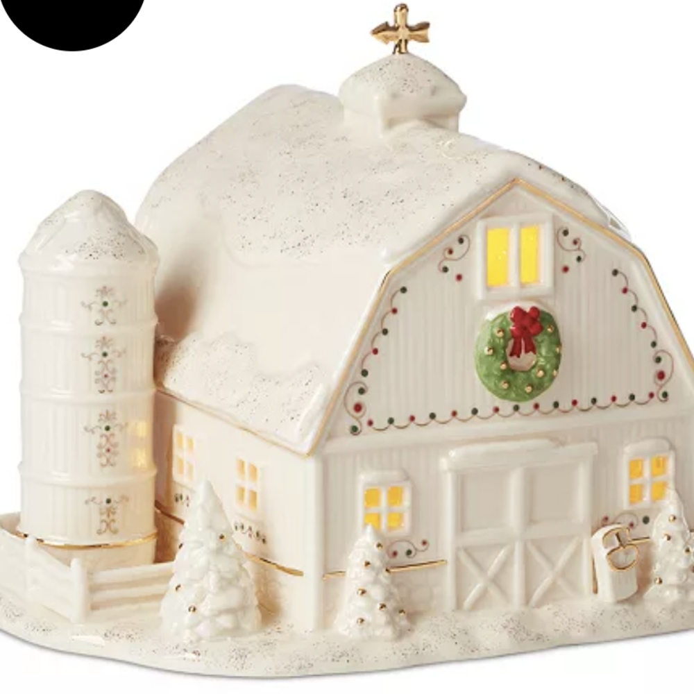 Lenox Mistletoe Park Village Christmas Barn New for 2022 New In Box